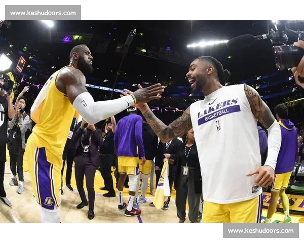 湖人热火第三战焦点对决詹眉合力冲击系列赛主动权走向之夜关键时刻